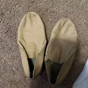 Girls jazz shoes size 12